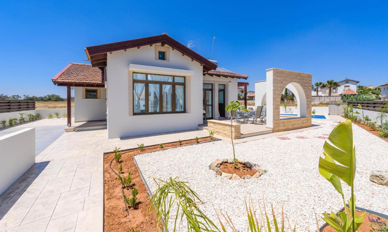 Kymma Villa #16 아이아 나파 외부 사진